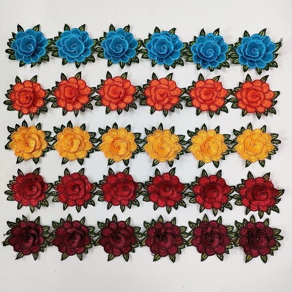 Bordure en dentelle de fleurs bicolores en polyester 3d