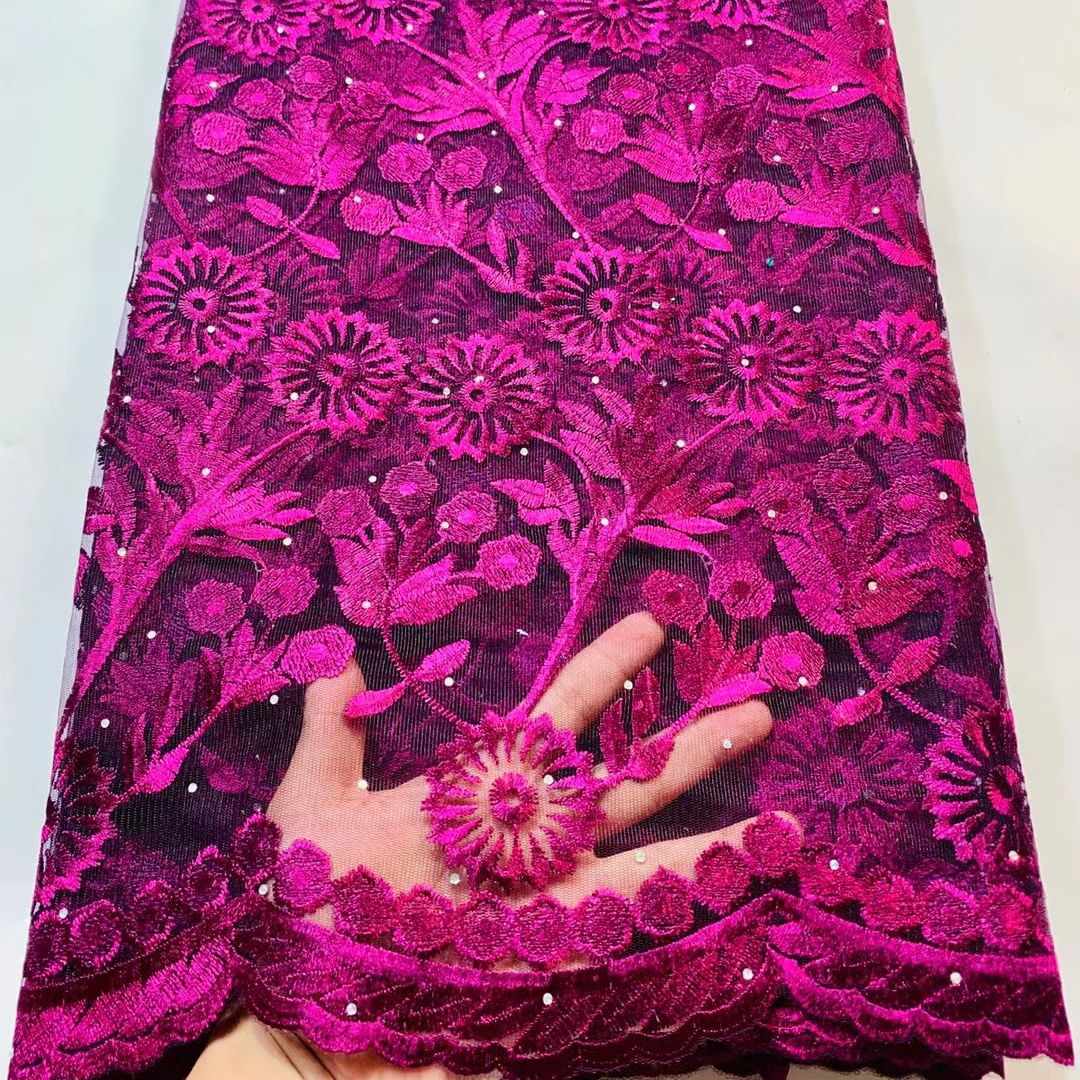 Tissu en dentelle en polyester africain coupé au laser avec paillettes lacets nigéria