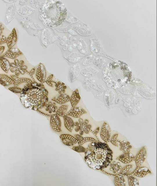 Nouvelle arrivée des vêtements décoratifs coudre belles garnitures en dentelle perle perlé à paillettes tressées