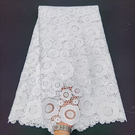 Tissu à paillettes blanc pour robe de mariée